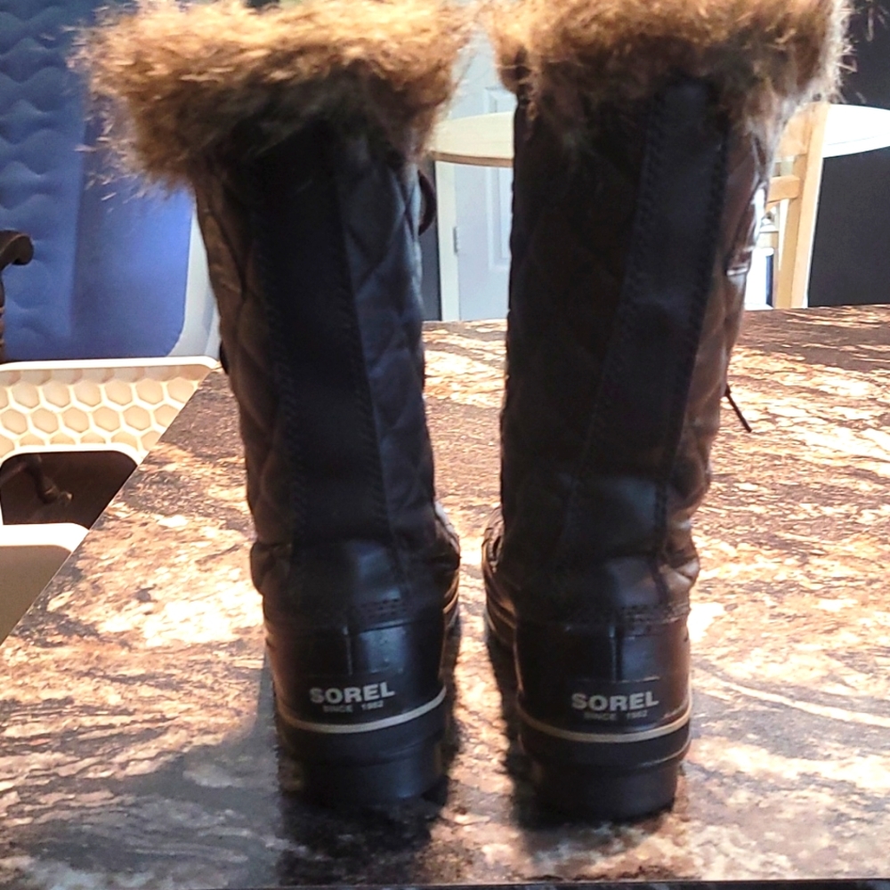 Sorel winter boots